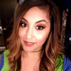 Meet your Posher, Jules